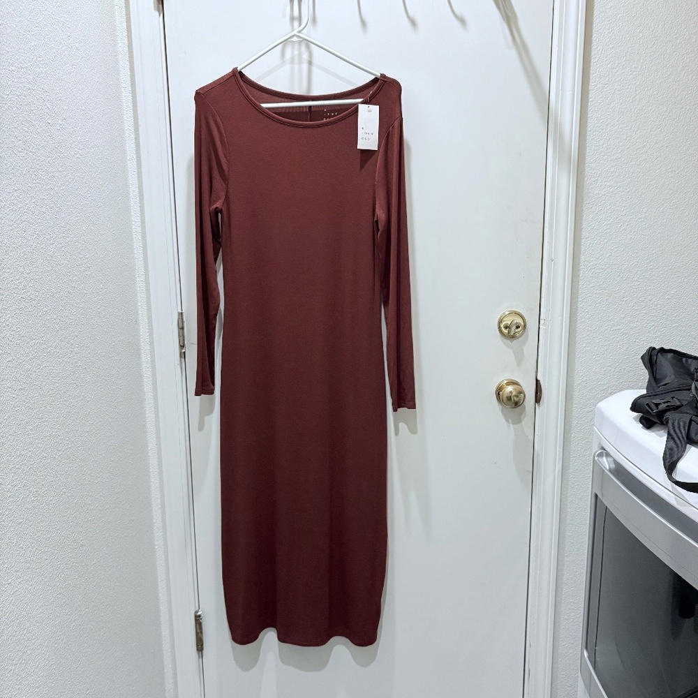 New! Women’s long sleeve knit  dress, size small